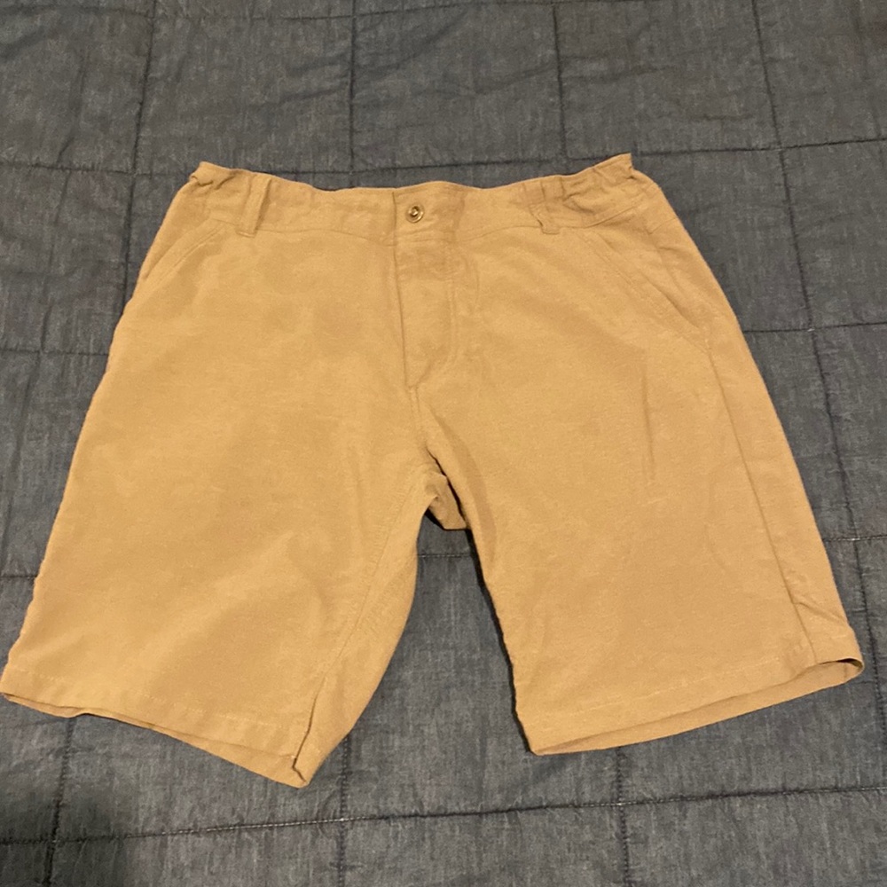 Kuhl brown hiking shorts